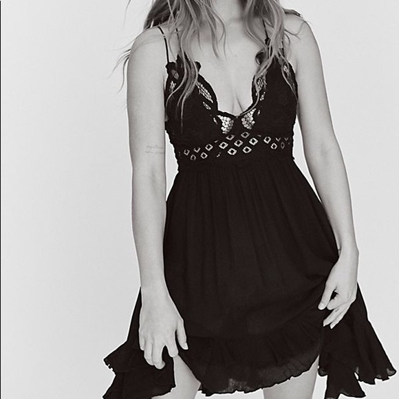 Free People One Adella Slip - Picture 4 of 5